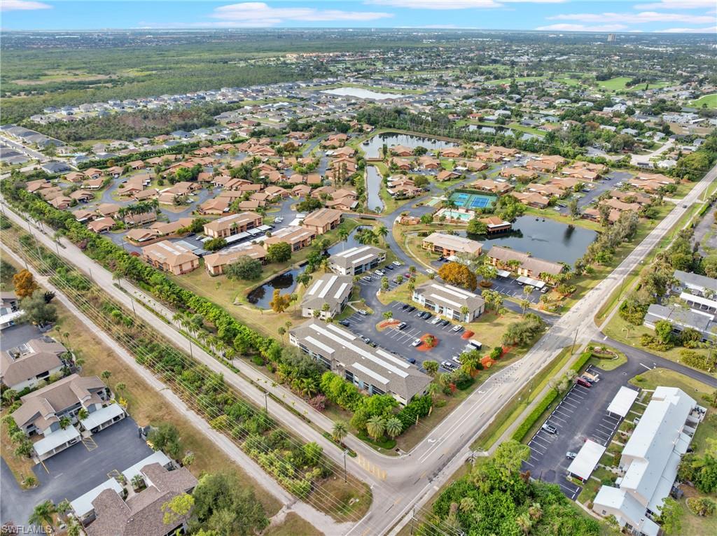 ROYAL WOODS - Residential