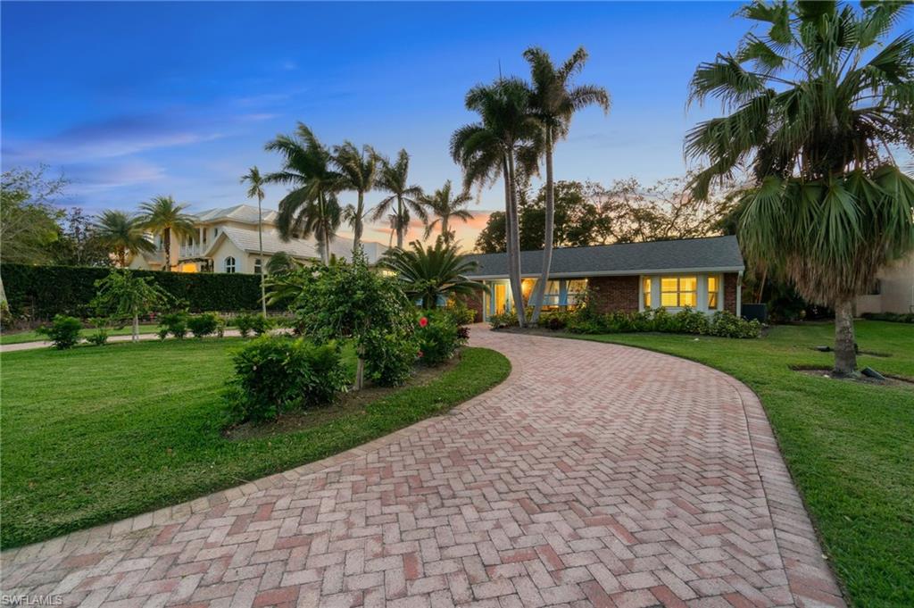 AQUALANE SHORES - Residential