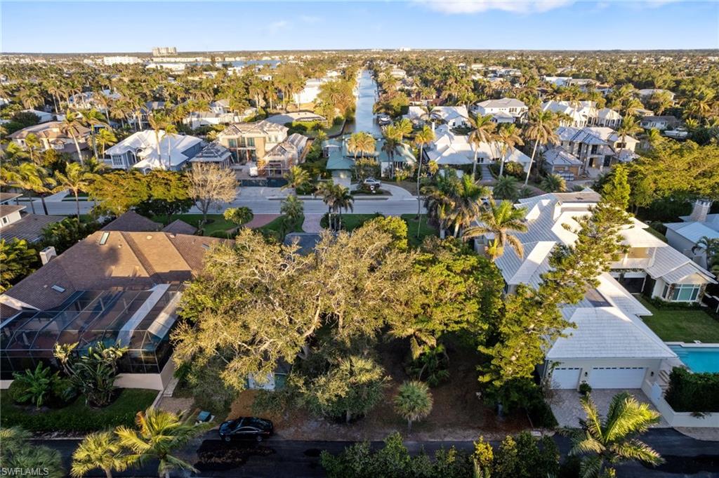 AQUALANE SHORES - Residential