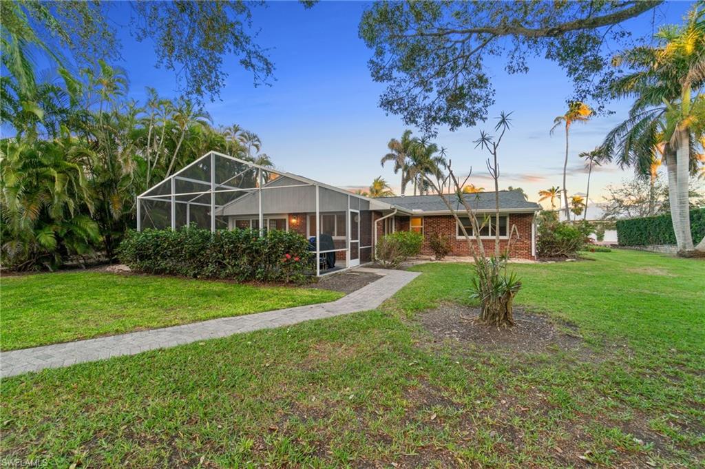 AQUALANE SHORES - Residential