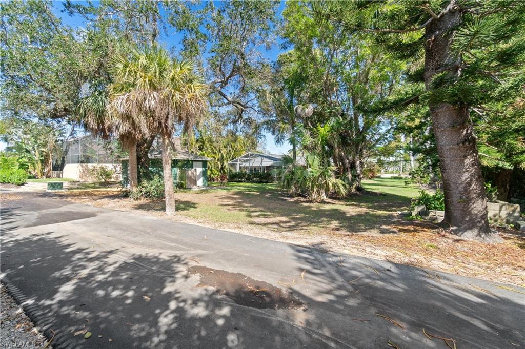 AQUALANE SHORES - Residential