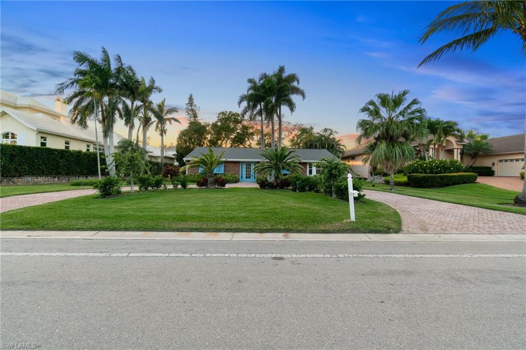 AQUALANE SHORES - Residential