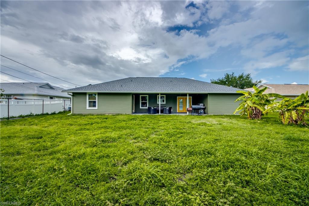 CAPE CORAL - Residential
