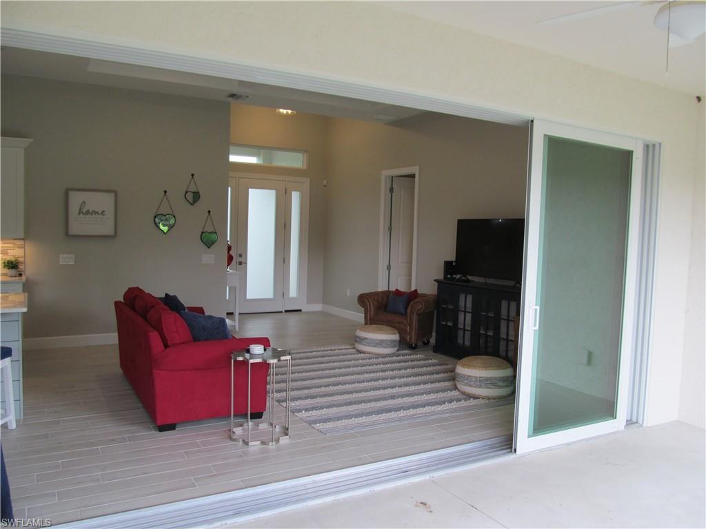 PORT CHARLOTTE - Residential