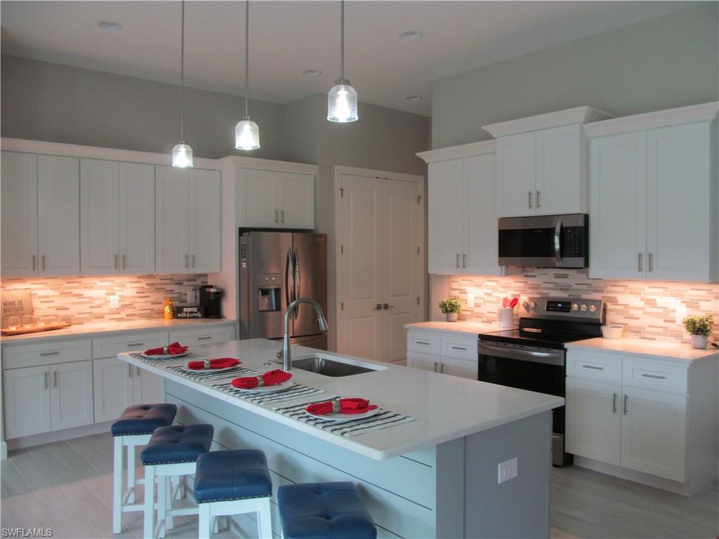 PORT CHARLOTTE - Residential