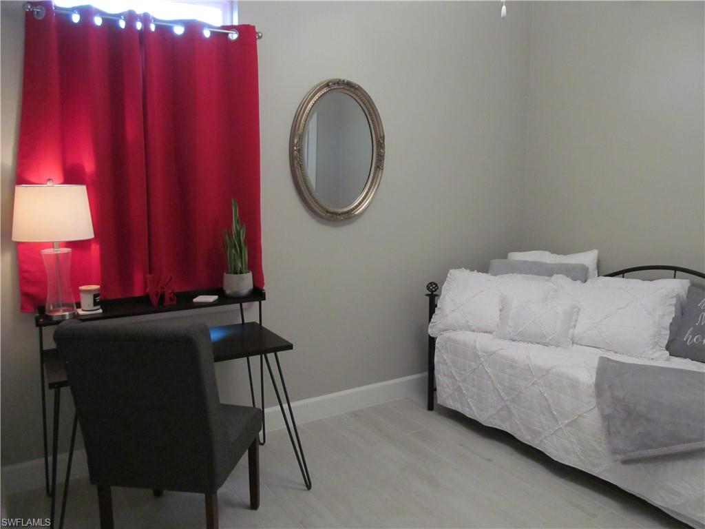 PORT CHARLOTTE - Residential