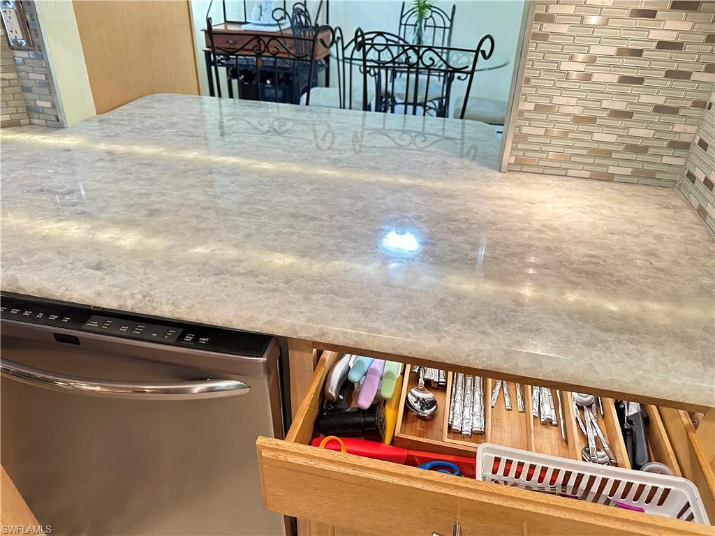 VILLAGES - Residential