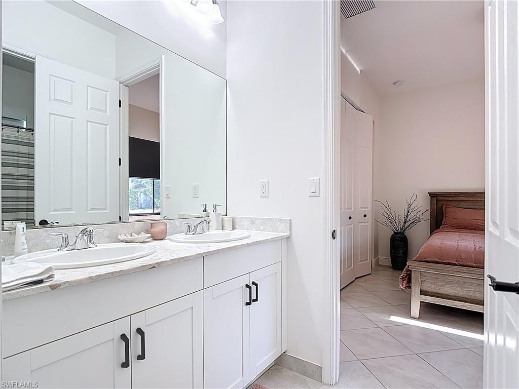 MAPLE RIDGE - Residential Lease