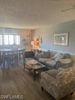 EDGEWATER VILLAGE - Residential