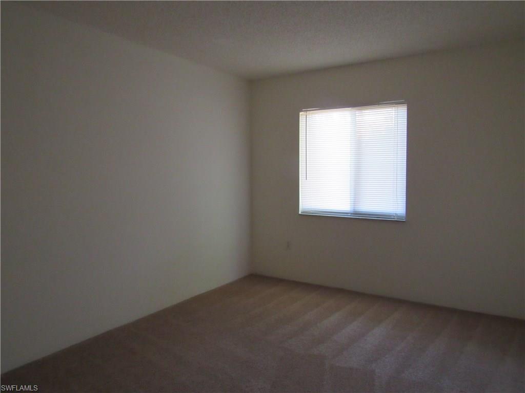 VILLAGE OF CEDARBEND - Residential