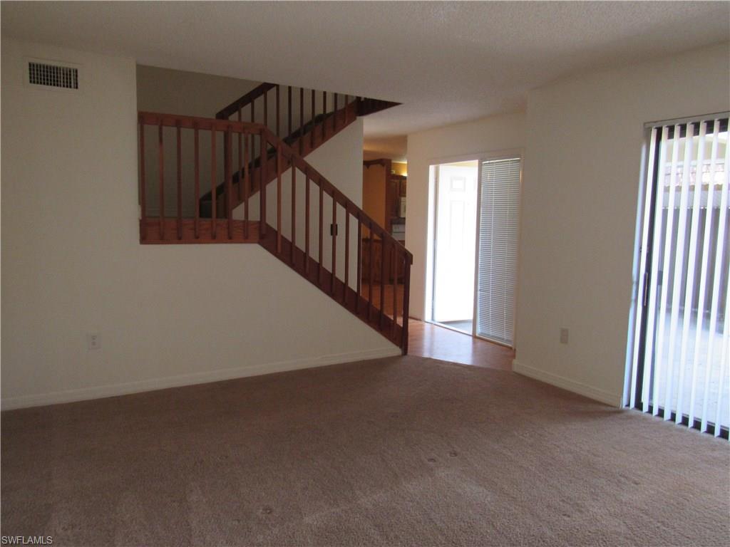 VILLAGE OF CEDARBEND - Residential