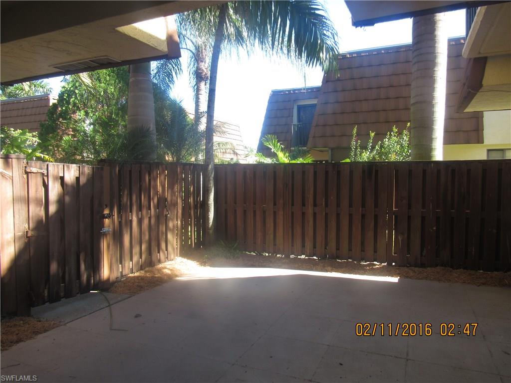 VILLAGE OF CEDARBEND - Residential