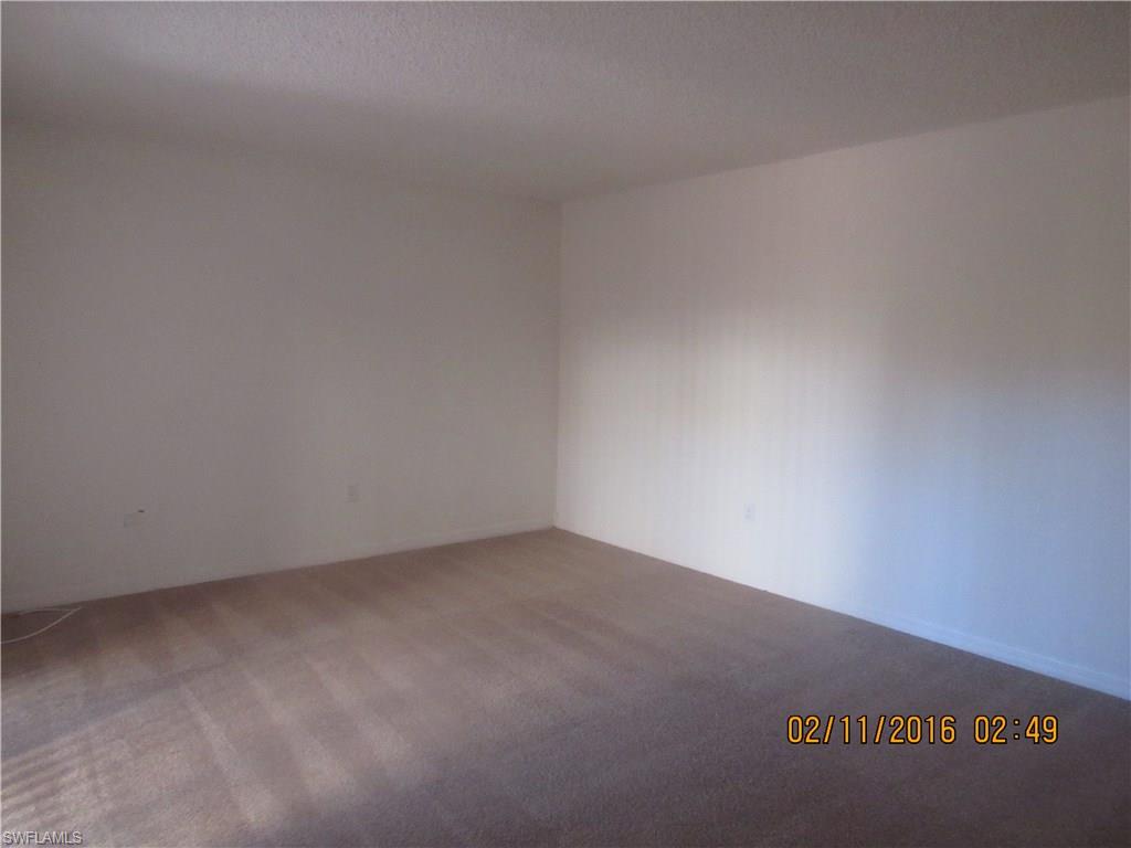 VILLAGE OF CEDARBEND - Residential