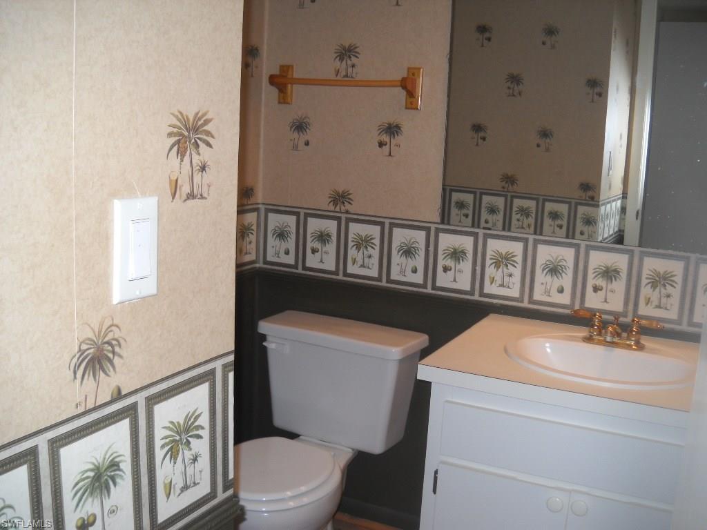 VILLAGE OF CEDARBEND - Residential