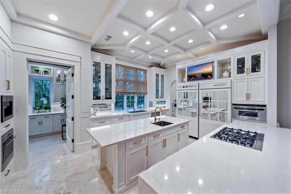 QUAIL WEST - Residential