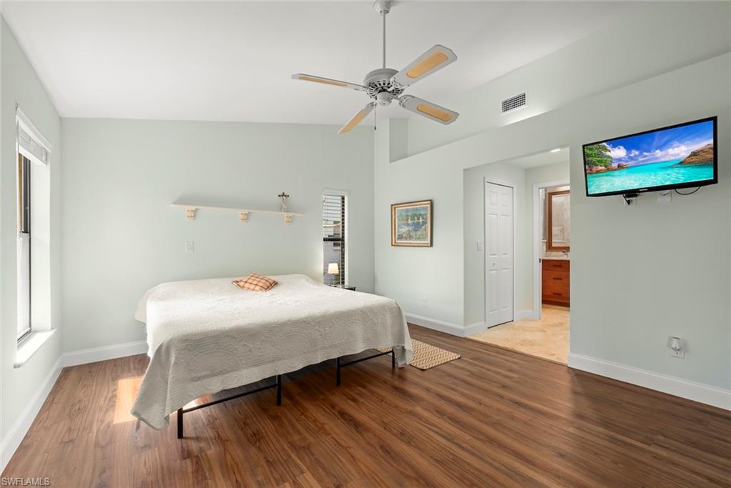 KELLY GREENS - Residential