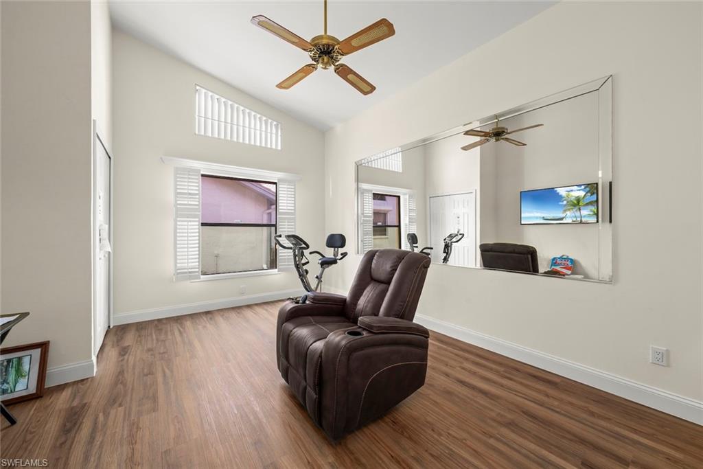 KELLY GREENS - Residential