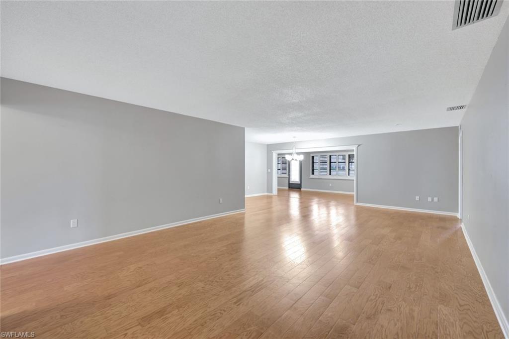 1204 S Brandywine CIR