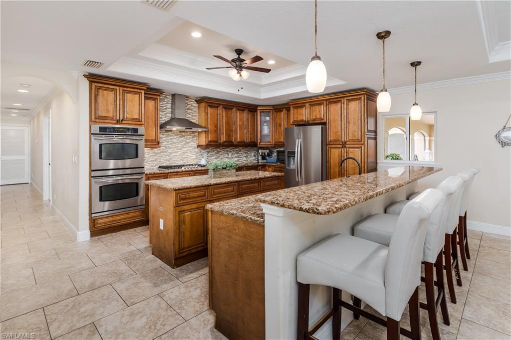 GOLDEN GATE ESTATES - Residential