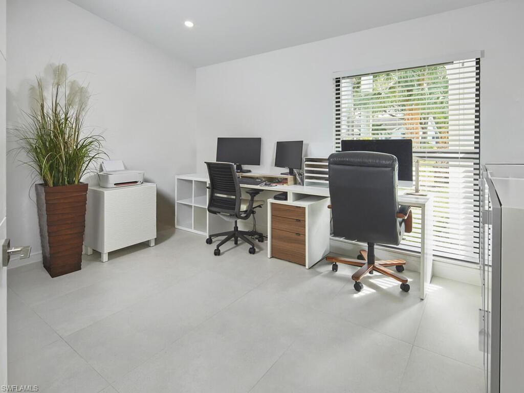 MONTEREY - Residential