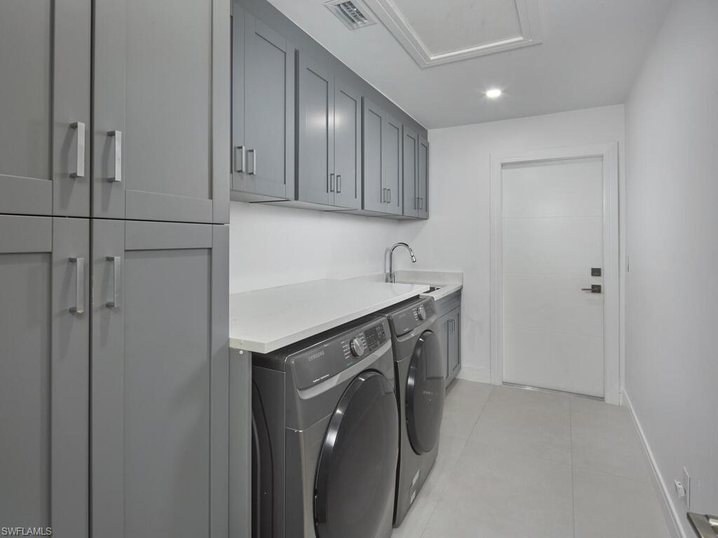 MONTEREY - Residential