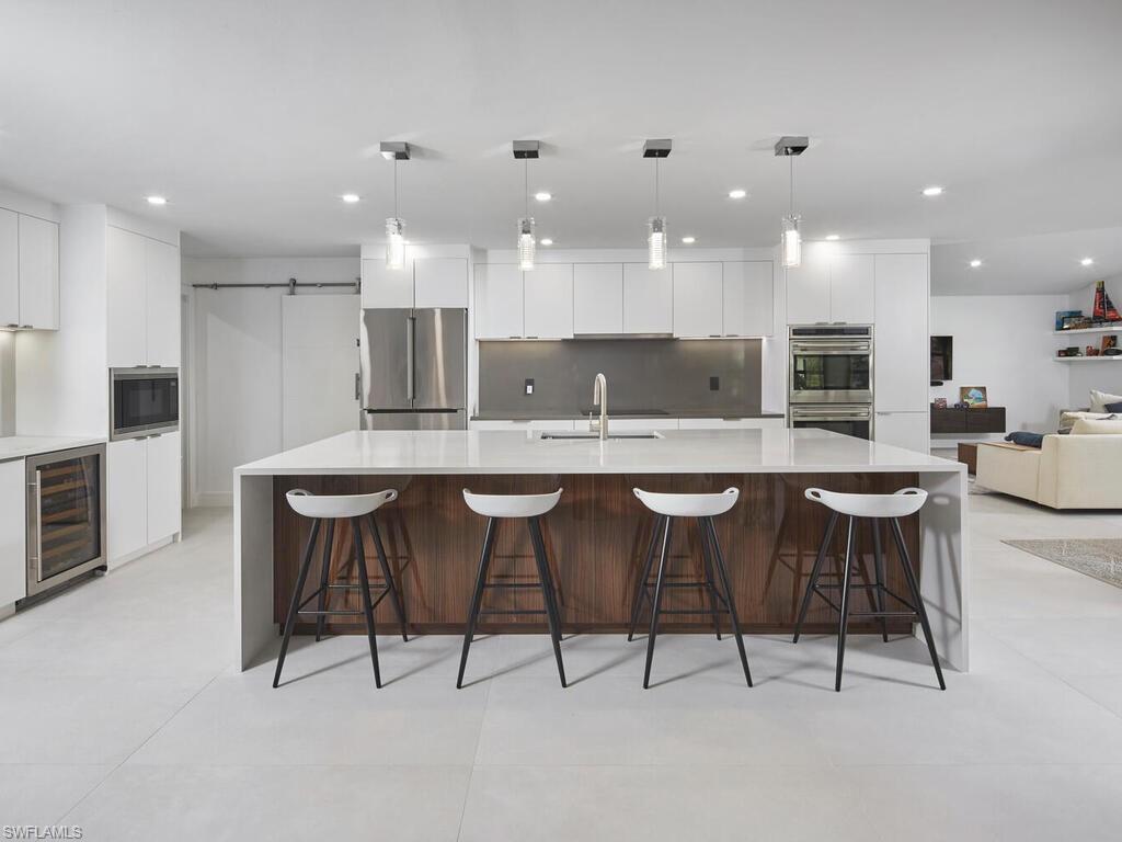 MONTEREY - Residential