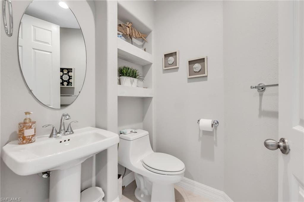 YACHT HARBOUR COVE - Residential