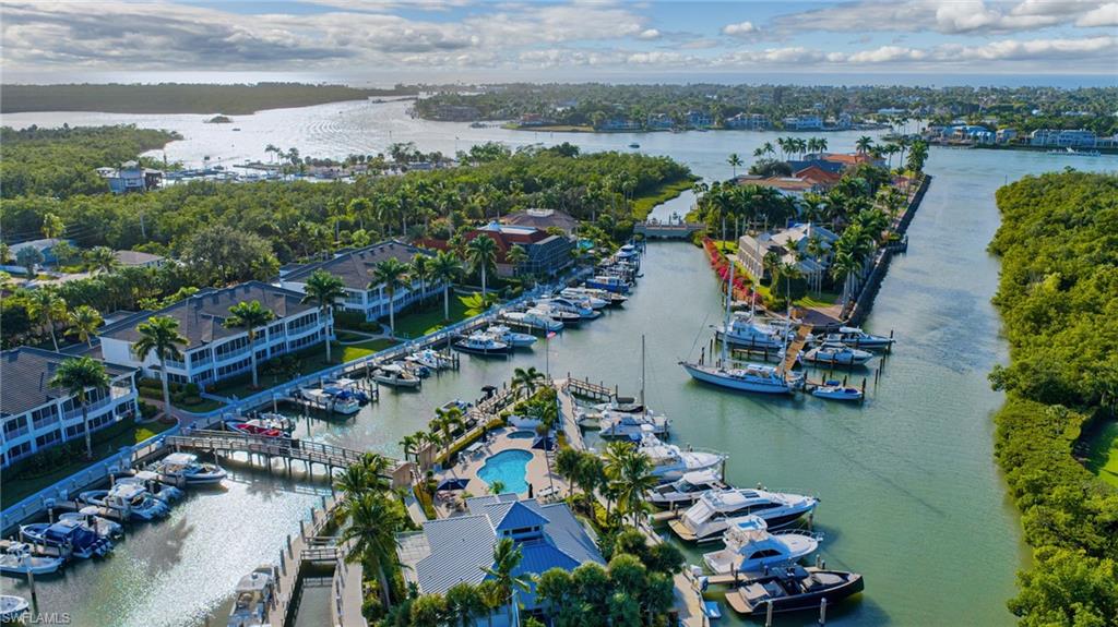 1717 Gulfstar DR S 202