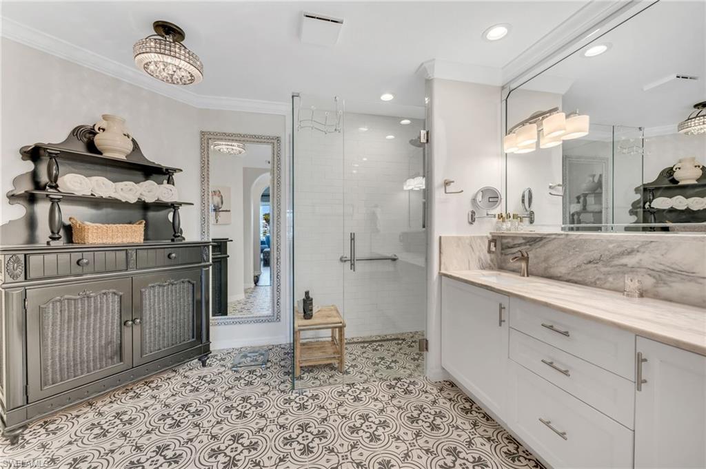 YACHT HARBOUR COVE - Residential