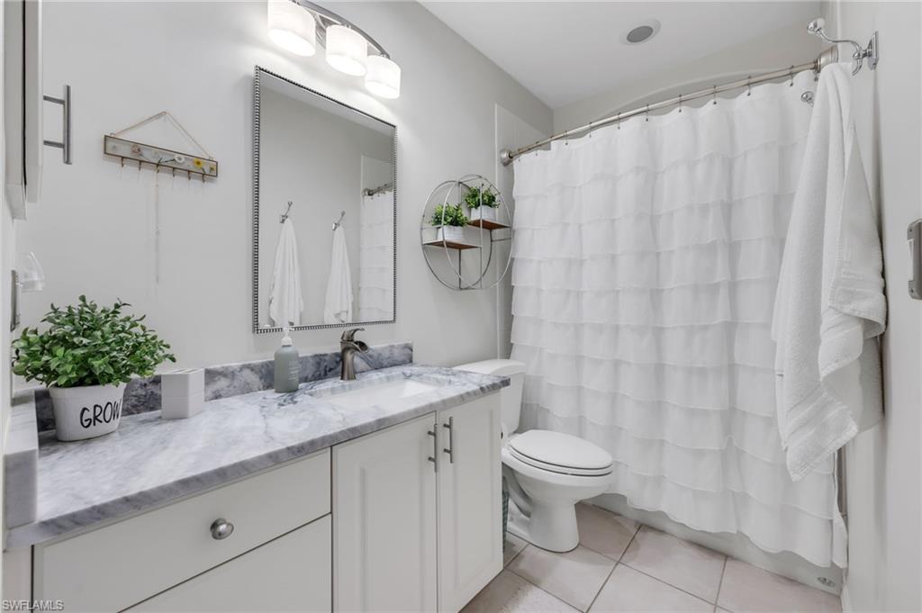 YACHT HARBOUR COVE - Residential