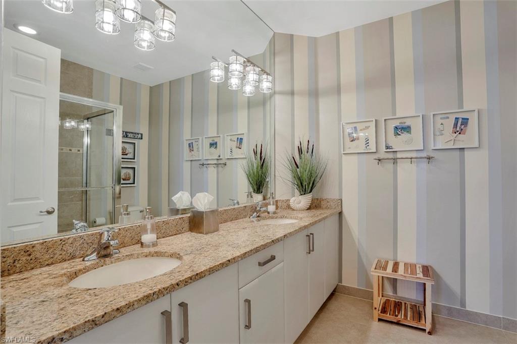 RIVERSTONE - Residential