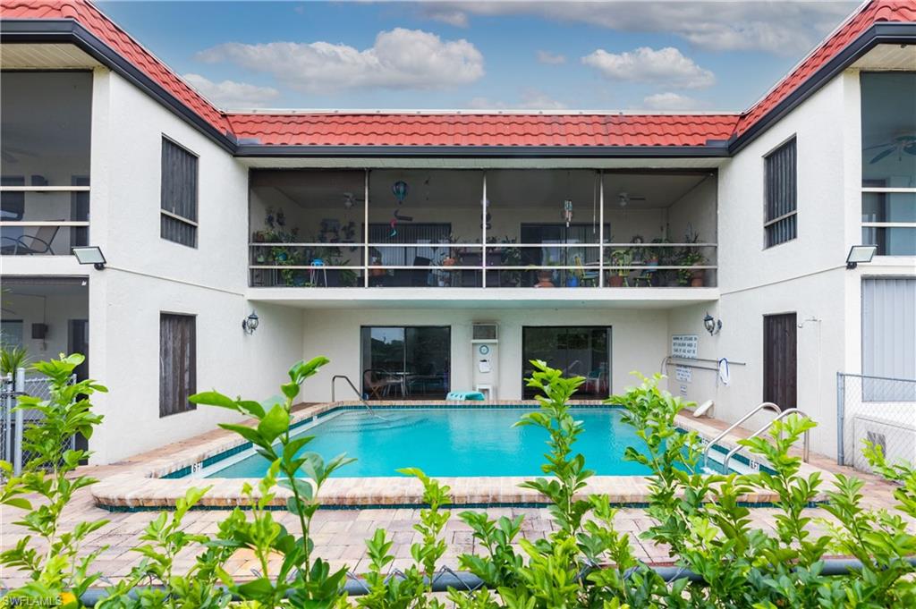 ST CLAIR GARDEN CONDO - Residential