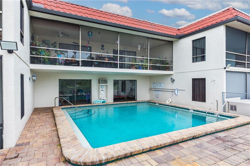 ST CLAIR GARDEN CONDO - Residential