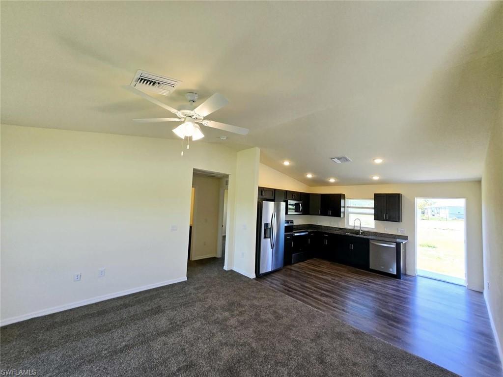 PORT LABELLE - Residential Lease