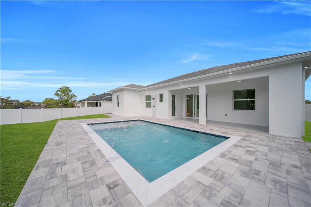 LEHIGH ACRES - Residential