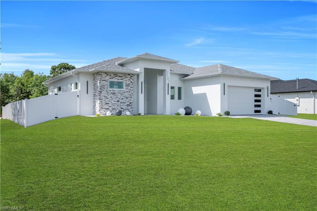 LEHIGH ACRES - Residential