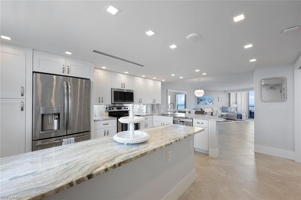 SOUTH SEAS - Residential