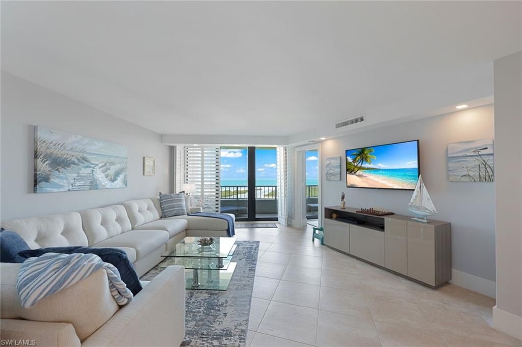 Photo of 440 Seaview CT #1901, MARCO ISLAND, FL 34145 (MLS # 226017494)