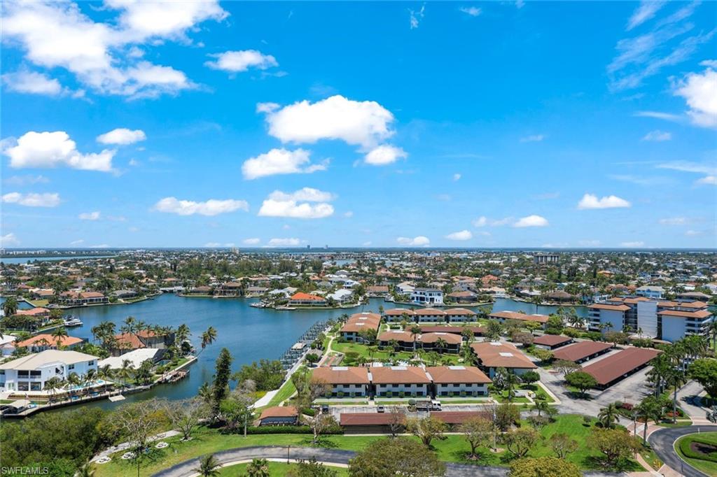 SOUTH SEAS - Residential