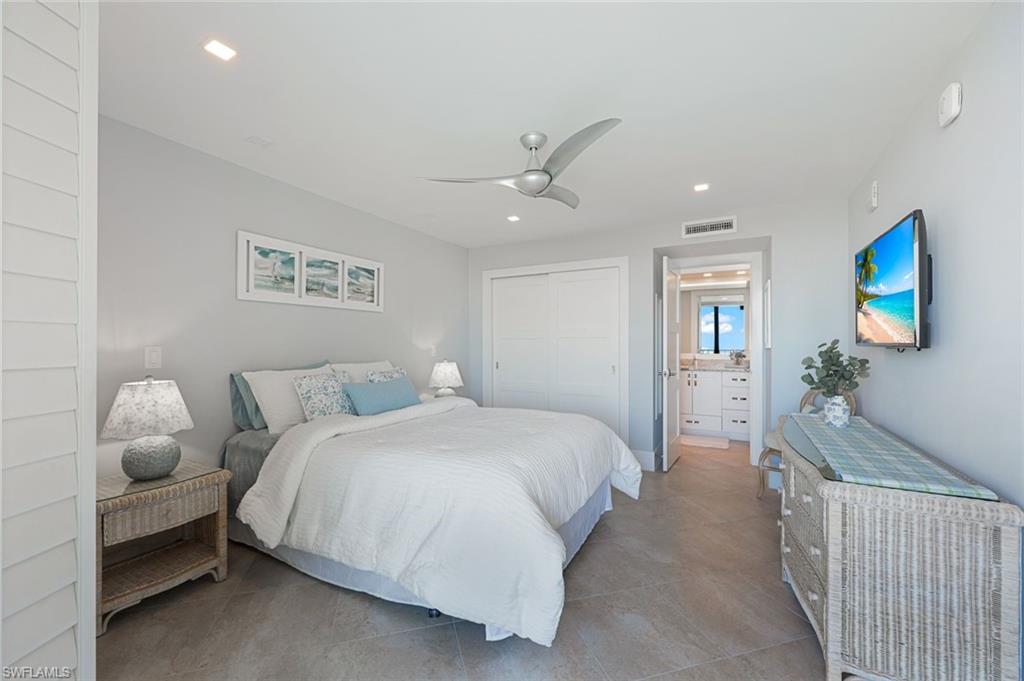 SOUTH SEAS - Residential