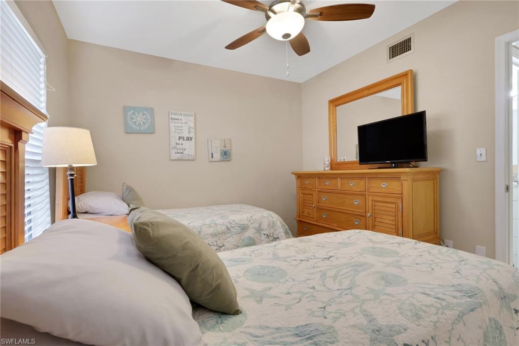 MARINER APTS MARCO ISLAND - Residential