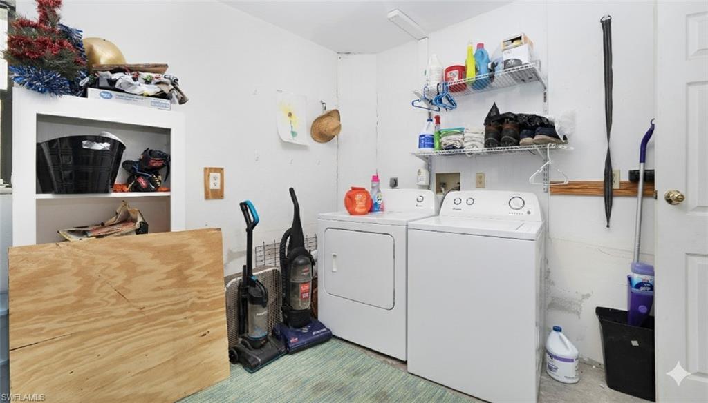 SAN CARLOS ESTATES - Residential