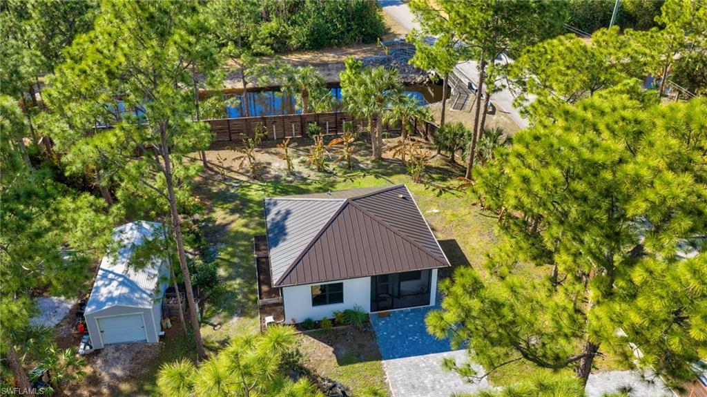 GOLDEN GATE ESTATES - Residential