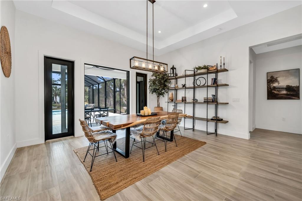 GOLDEN GATE ESTATES - Residential