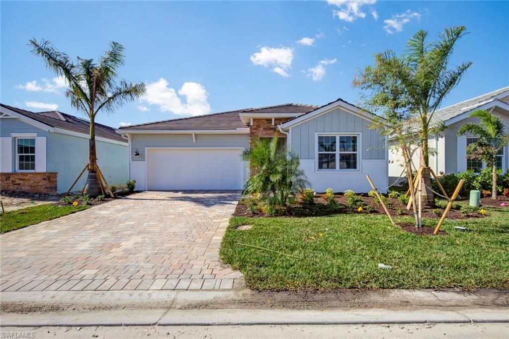 Photo of 28028 Sanibel Sands ST, BONITA SPRINGS, FL 34135 (MLS # 226019868)