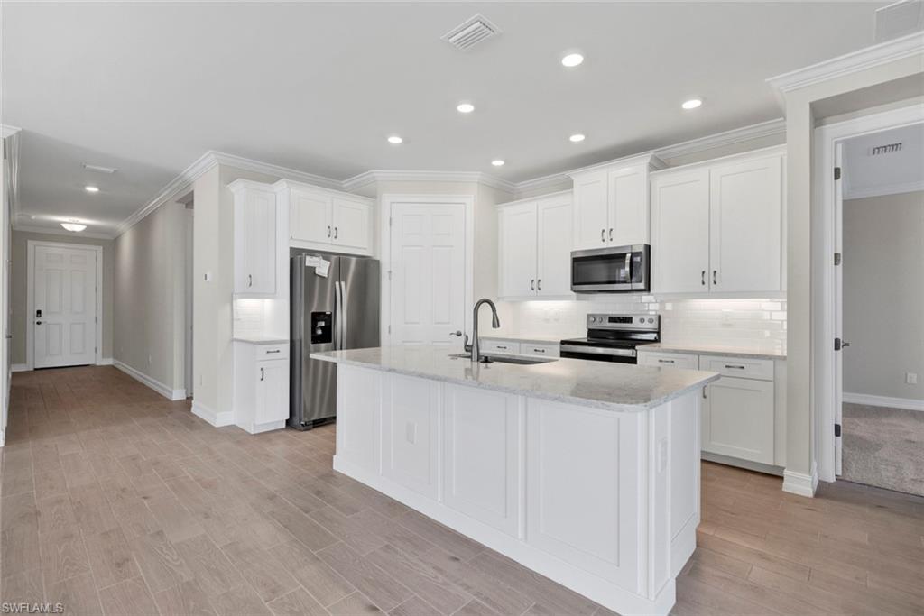 28028 Sanibel Sands ST