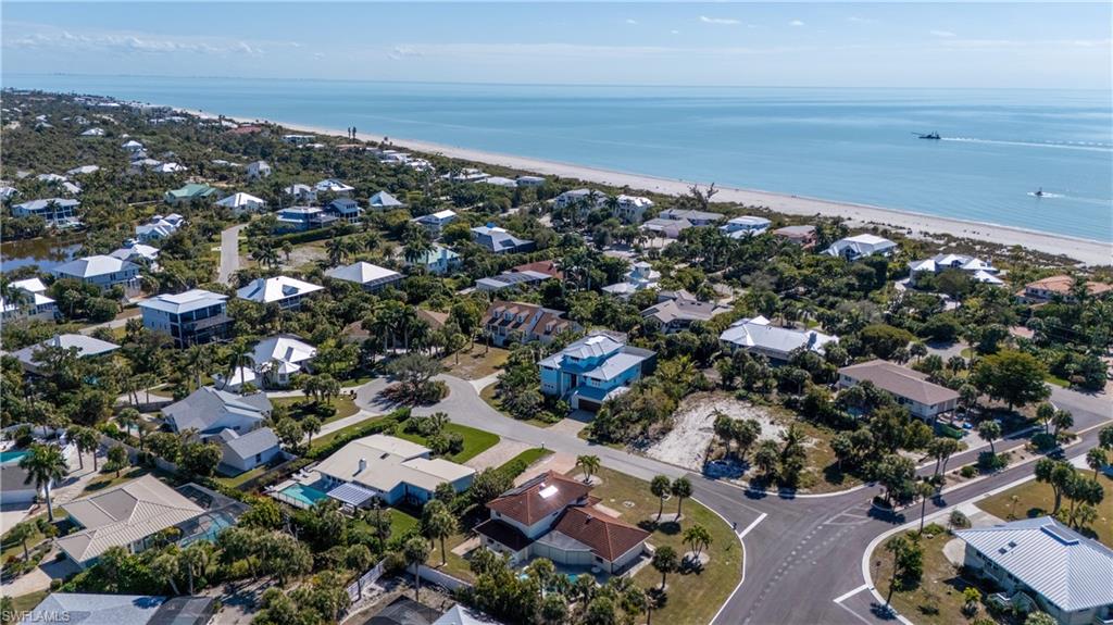 EAST ROCKS - Residential