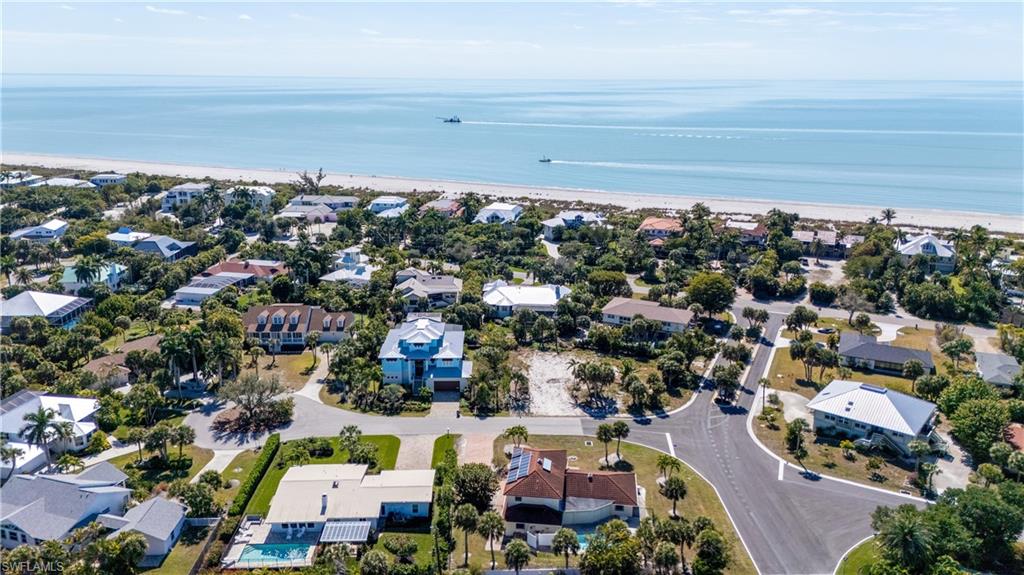 EAST ROCKS - Residential