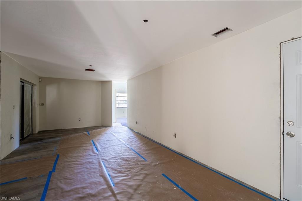 EAST ROCKS - Residential