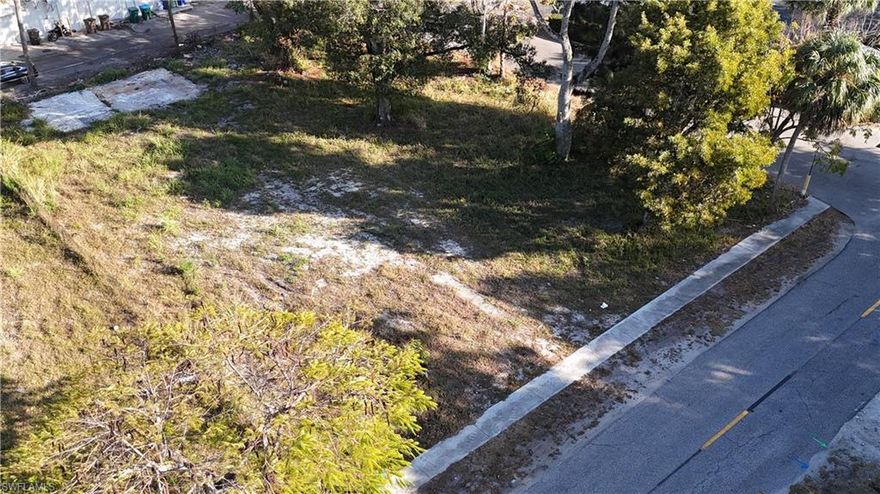 ? Cleared & Ready for Your Vision
The previous home has been removed, giving you a clean slate to design exactly what you need — whether that’s a small business, office space, retail concept, or mixed-use idea.

? Potential Commercial Use
Located in an area experiencing steady growth and redevelopment, this property is perfectly positioned for future commercial use (buyer to verify zoning and permitted uses). Its proximity to major roads and established businesses makes it a strategic investment.

? Excellent Accessibility
Just minutes from:

Palm Beach Blvd (SR-80)

I-75

Downtown Fort Myers

Local shops, restaurants, and service centers

High visibility and easy access make this location ideal for customer-facing businesses or professional services.

? Growing Area With Strong Demand
Fort Myers continues to expand, and properties with commercial potential are becoming increasingly valuable. This lot offers a chance to get ahead of the curve.

? Perfect for a Fresh Start
Whether you're building a new business headquarters, launching a storefront, or creating a multi-use space, this cleared lot gives you the freedom to start fresh with no demolition costs or delays.

?? A Strategic Investment With Endless Possibilities
76 Akameda Ave is more than just land — it’s an opportunity to shape your future in one of Southwest Florida’s most dynamic markets. With its cleared condition, strong location, and commercial potential, this property is ready for your next big idea.